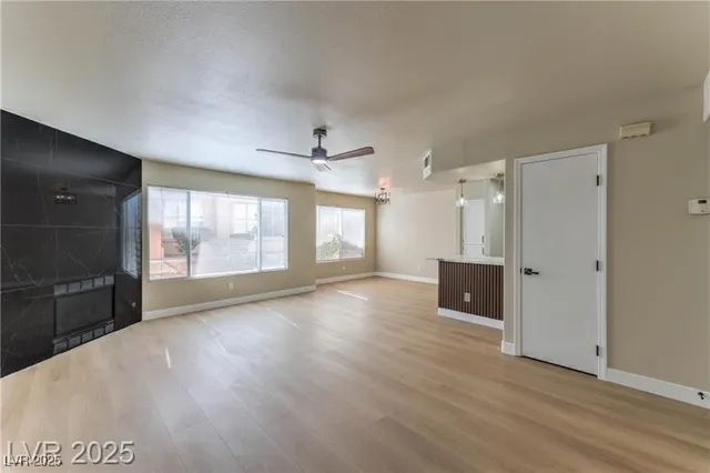 $1,500 | 8450 Alta Drive, Unit 121, Las Vegas, NV 89145