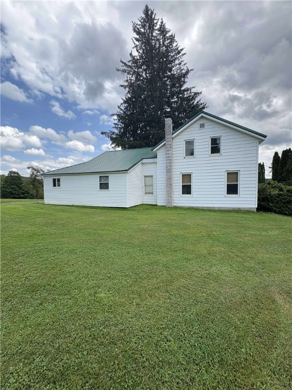 186 Pigeon Hill Road Plymouth, NY 13844 - Photo 3 of 28