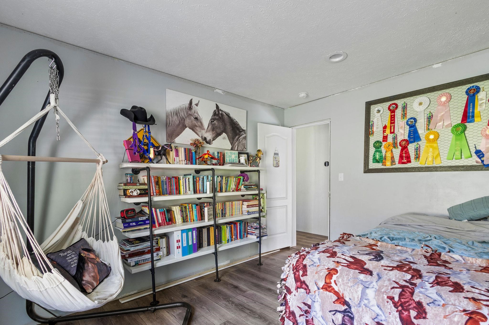 4050 Miller Road Hodges, SC 29653 - Photo 15 of 36