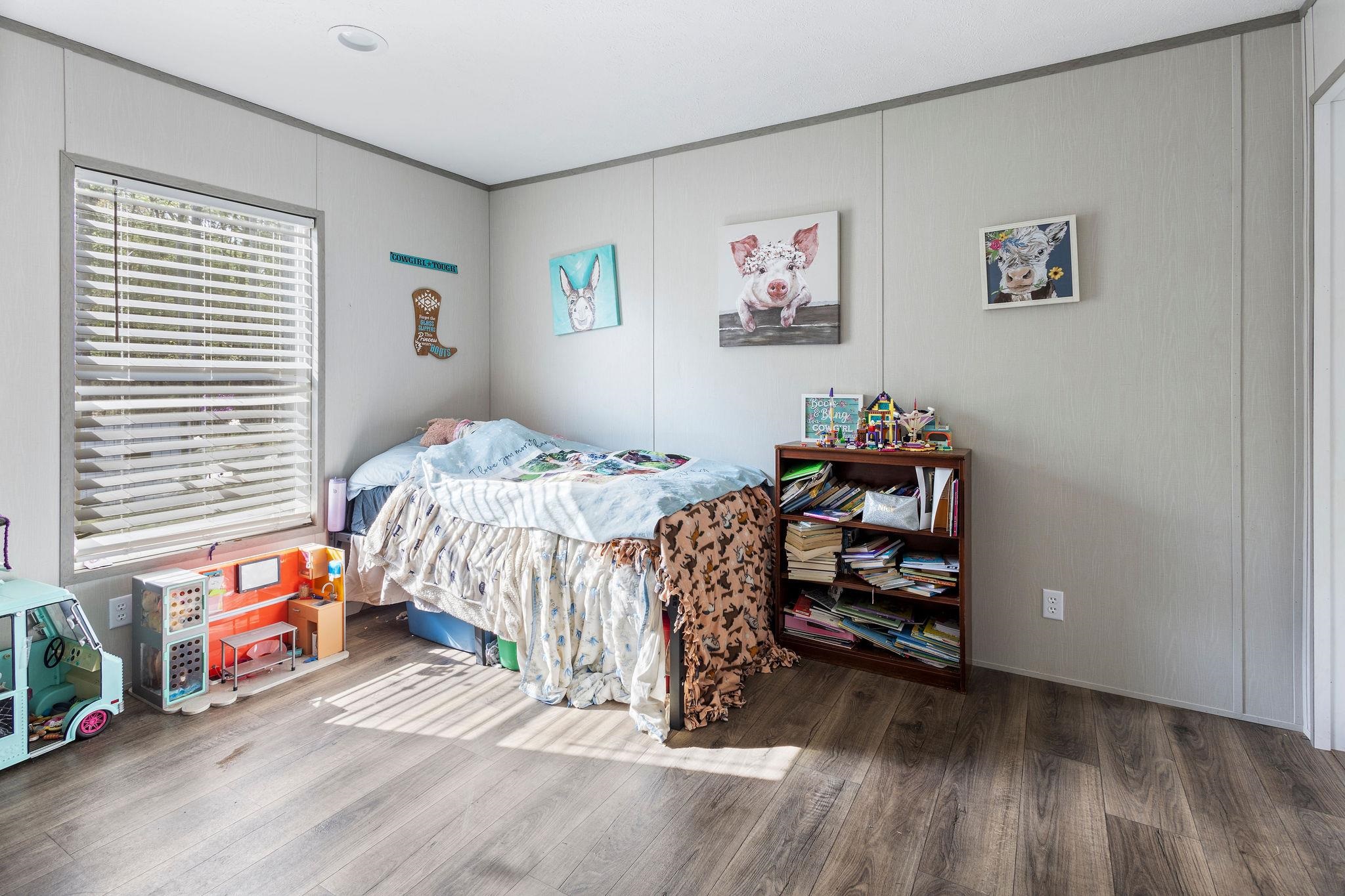 4050 Miller Road Hodges, SC 29653 - Photo 16 of 36