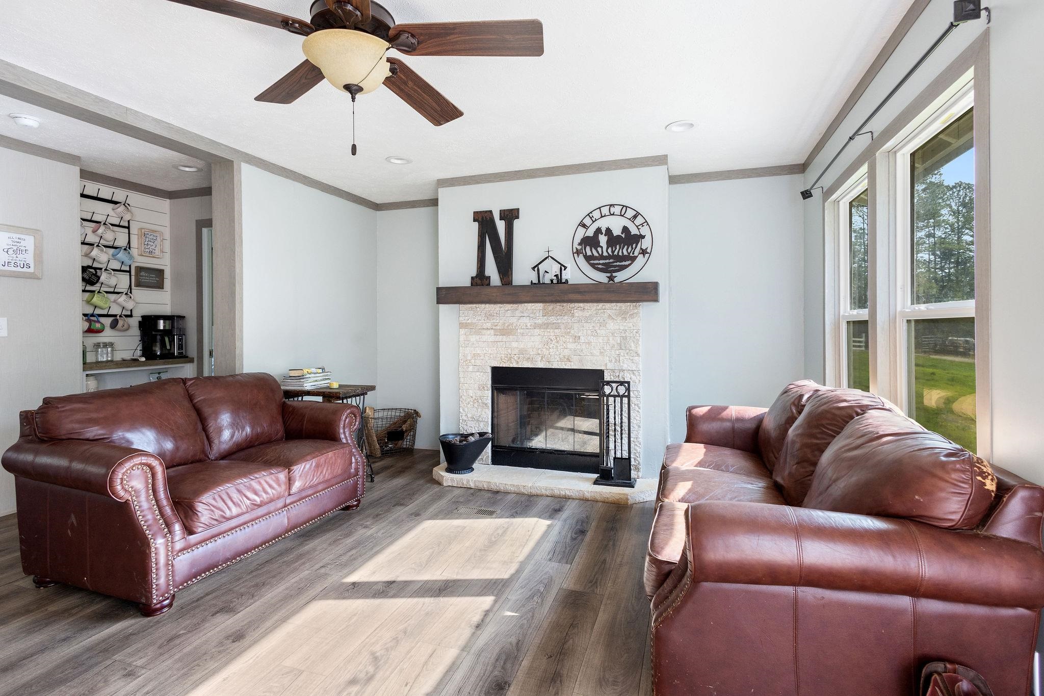 4050 Miller Road Hodges, SC 29653 - Photo 3 of 36