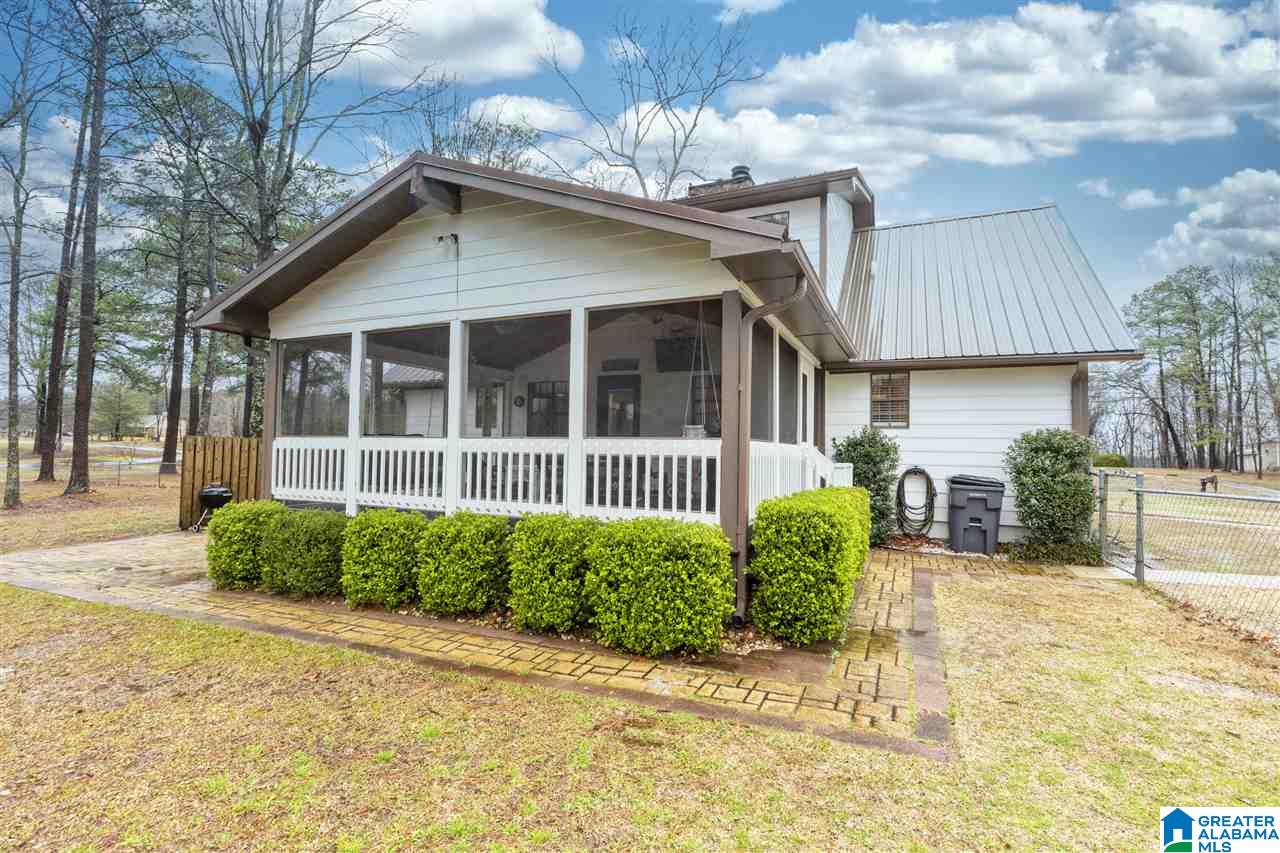 1879 Shannon Road Bessemer, AL 35022 - Photo 31 of 33