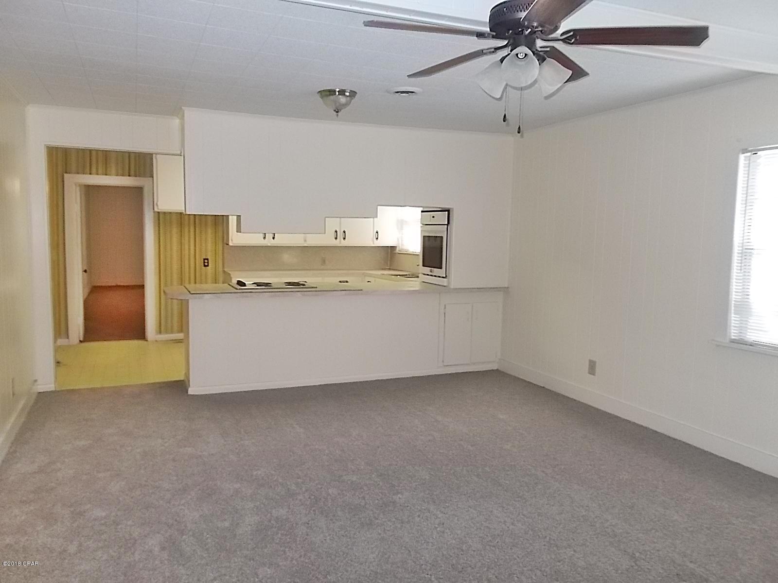 2042 Porter Avenue Grand Ridge, FL 32442 - Photo 5 of 13 Gallery Image 5
