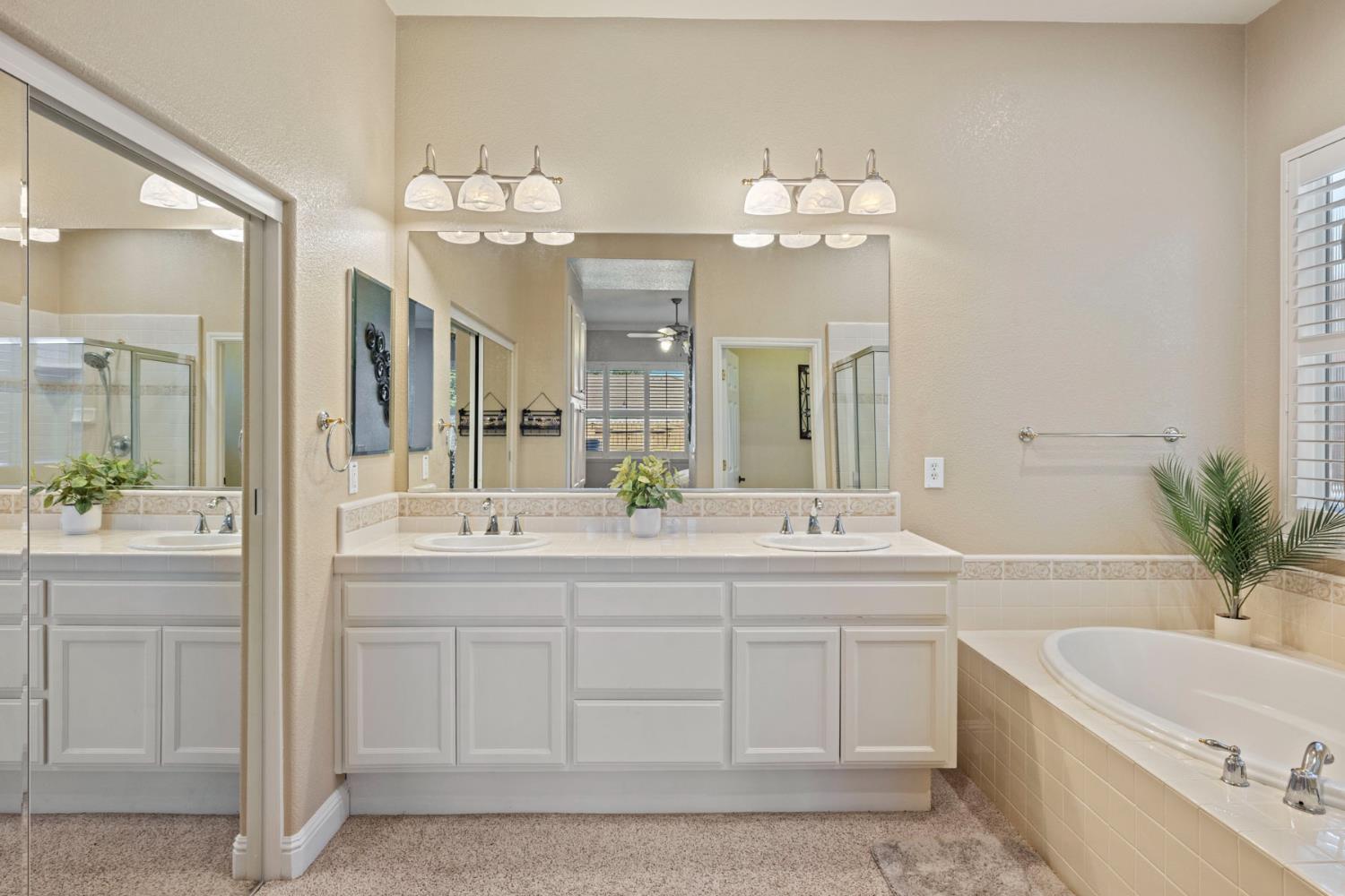 924 Cottrell Way Galt, CA 95632 - Photo 19 of 51