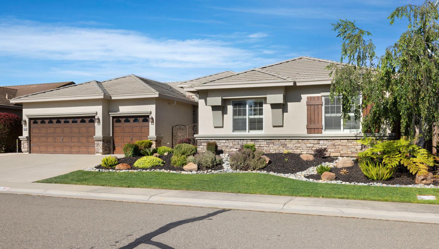 924 Cottrell Way Galt, CA 95632 - Photo 3 of 51