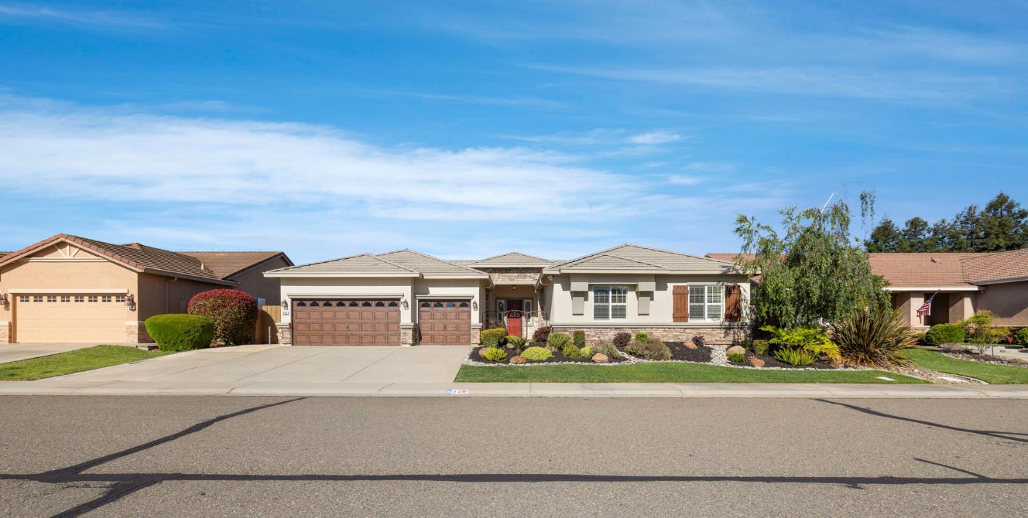 924 Cottrell Way Galt, CA 95632 - Photo 4 of 51