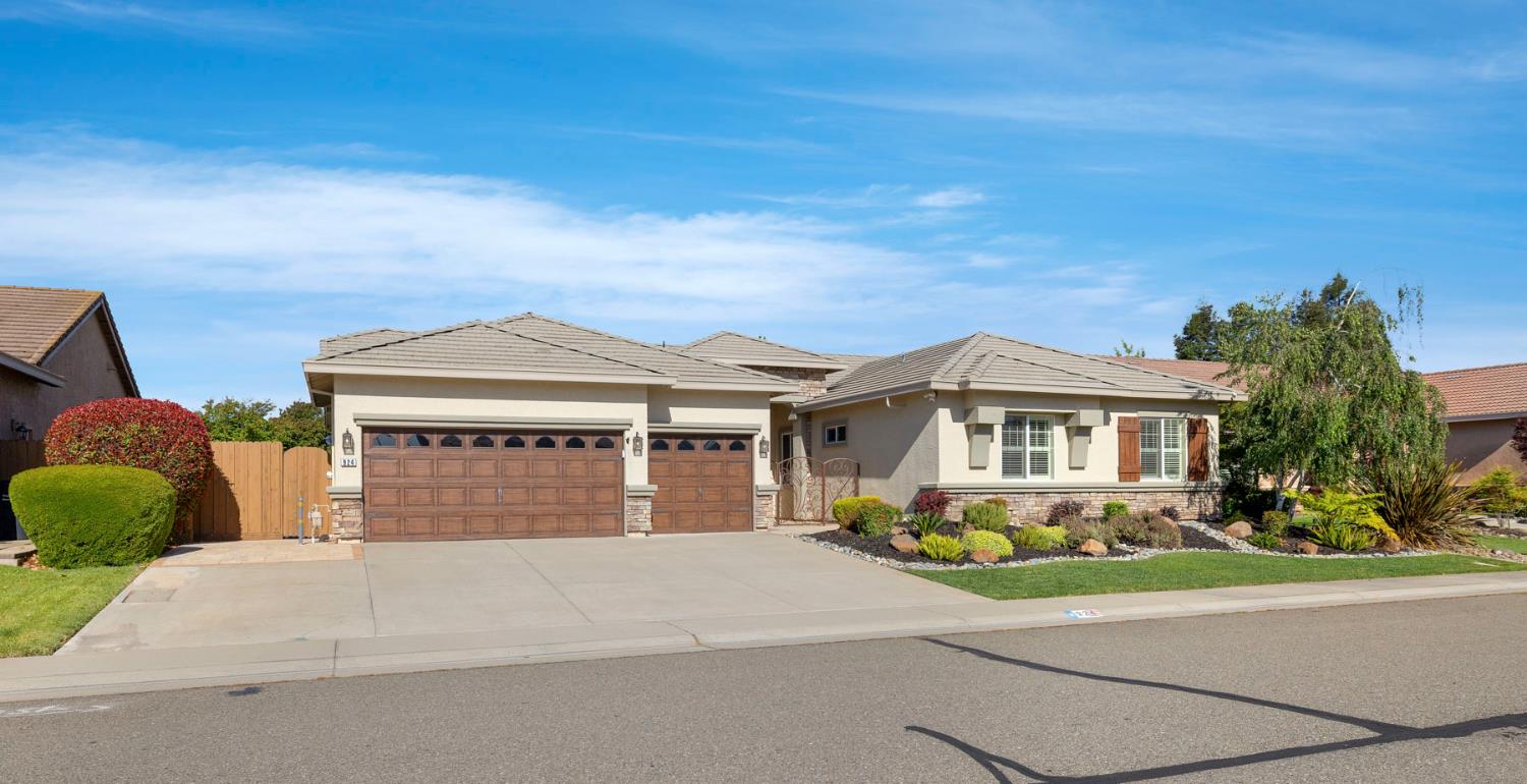 924 Cottrell Way Galt, CA 95632 - Photo 5 of 51