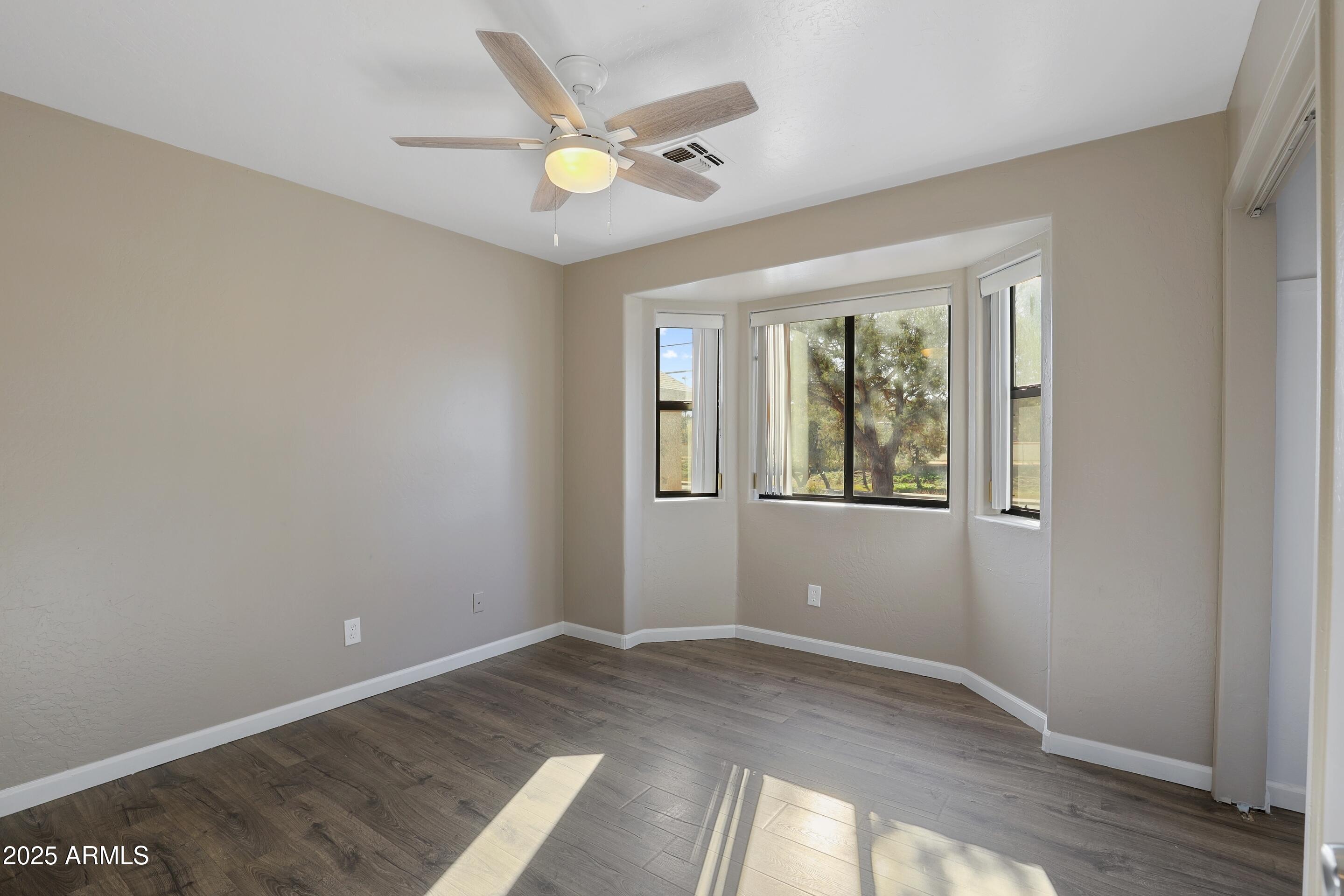 700 West Longhorn Road Payson, AZ 85541 - Photo 14 of 29 a view of an empty room and window