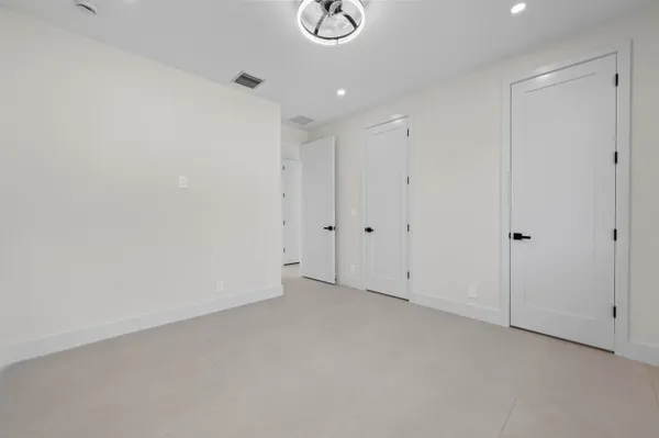 $8,200 | 621 Northwest 42nd Avenue, Coconut Creek, FL 33066