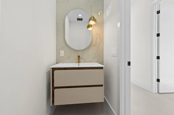 $8,200 | 621 Northwest 42nd Avenue, Coconut Creek, FL 33066