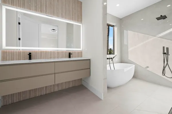 $8,200 | 621 Northwest 42nd Avenue, Coconut Creek, FL 33066