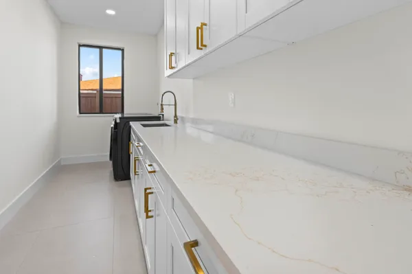 $8,200 | 621 Northwest 42nd Avenue, Coconut Creek, FL 33066