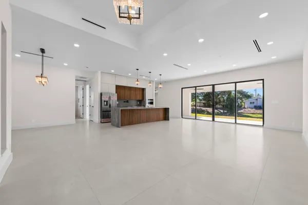 $8,200 | 621 Northwest 42nd Avenue, Coconut Creek, FL 33066