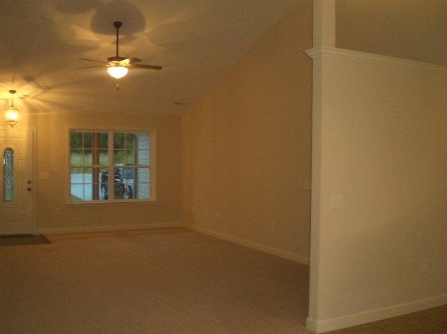 2505 Holiday Road Greer, SC 29651 - Photo 11 of 12