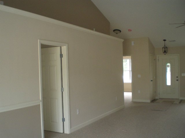 2505 Holiday Road Greer, SC 29651 - Photo 3 of 12
