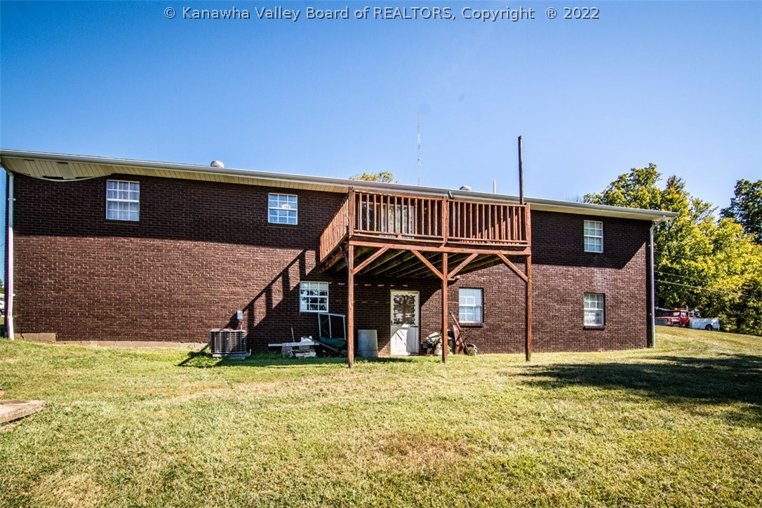 479 Hamilton Ridge Road Ravenswood, WV 26164 - Photo 4 of 25 Gallery Image 4