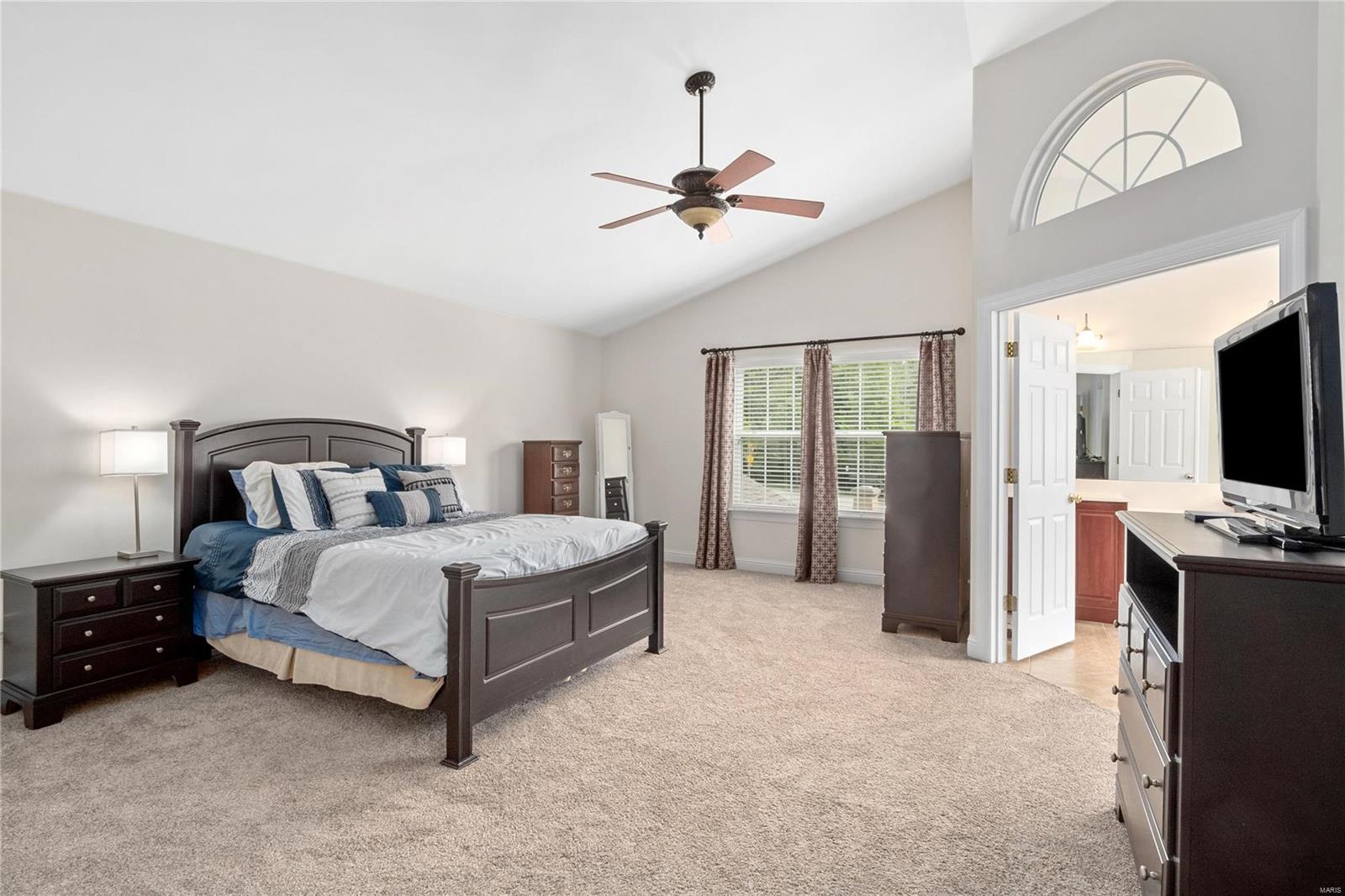 102 Riparian Drive Dardenne Prairie, MO 63368 - Photo 13 of 22