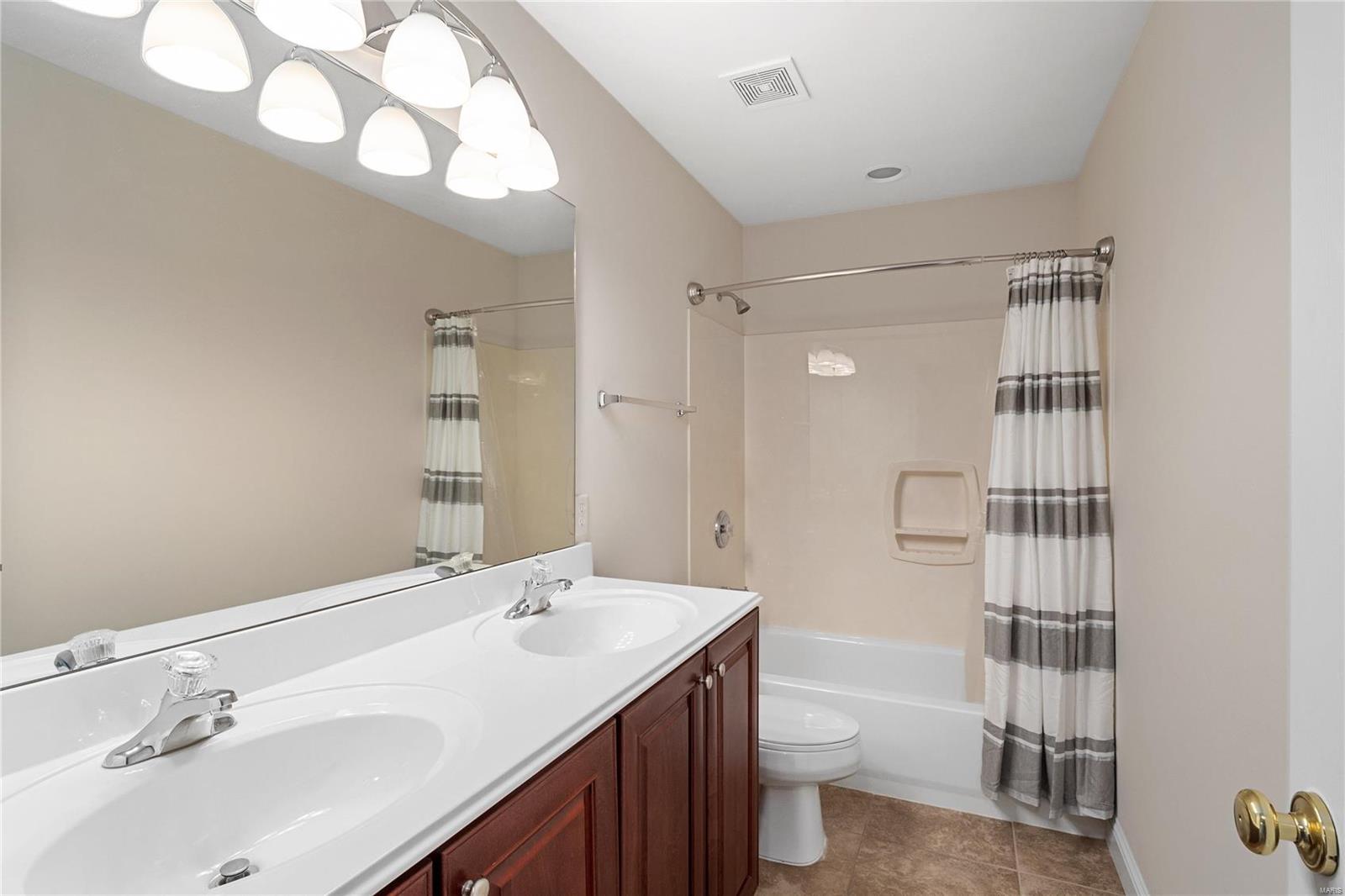 102 Riparian Drive Dardenne Prairie, MO 63368 - Photo 18 of 22