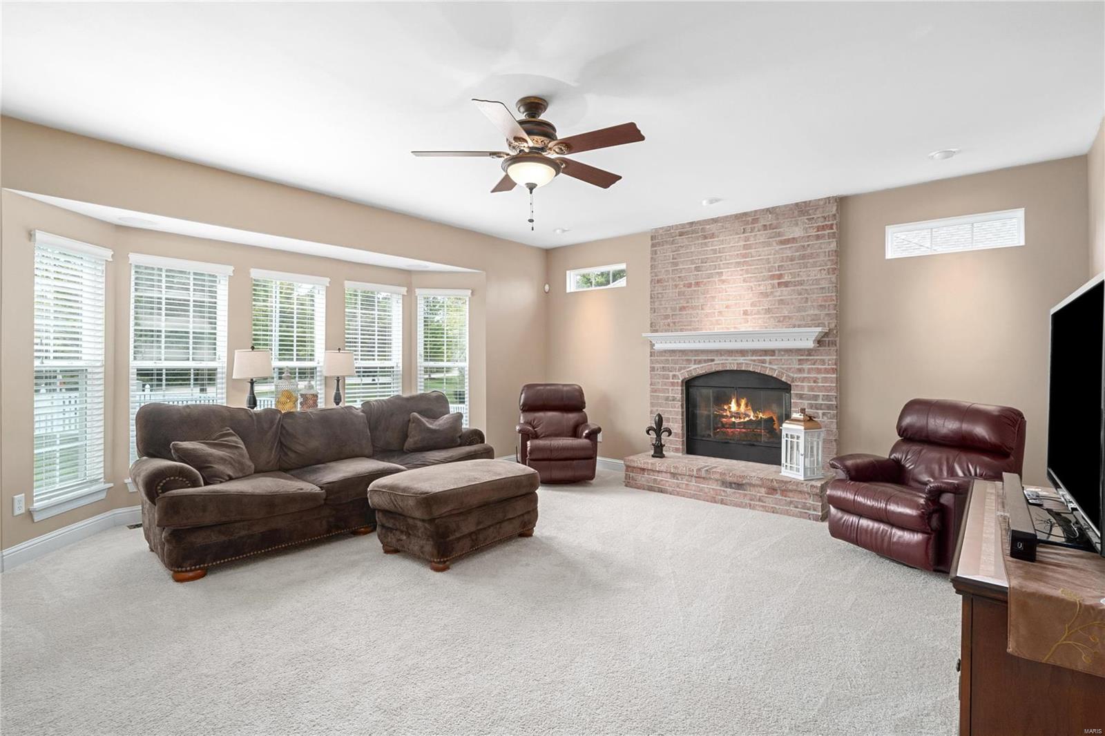 102 Riparian Drive Dardenne Prairie, MO 63368 - Photo 6 of 22