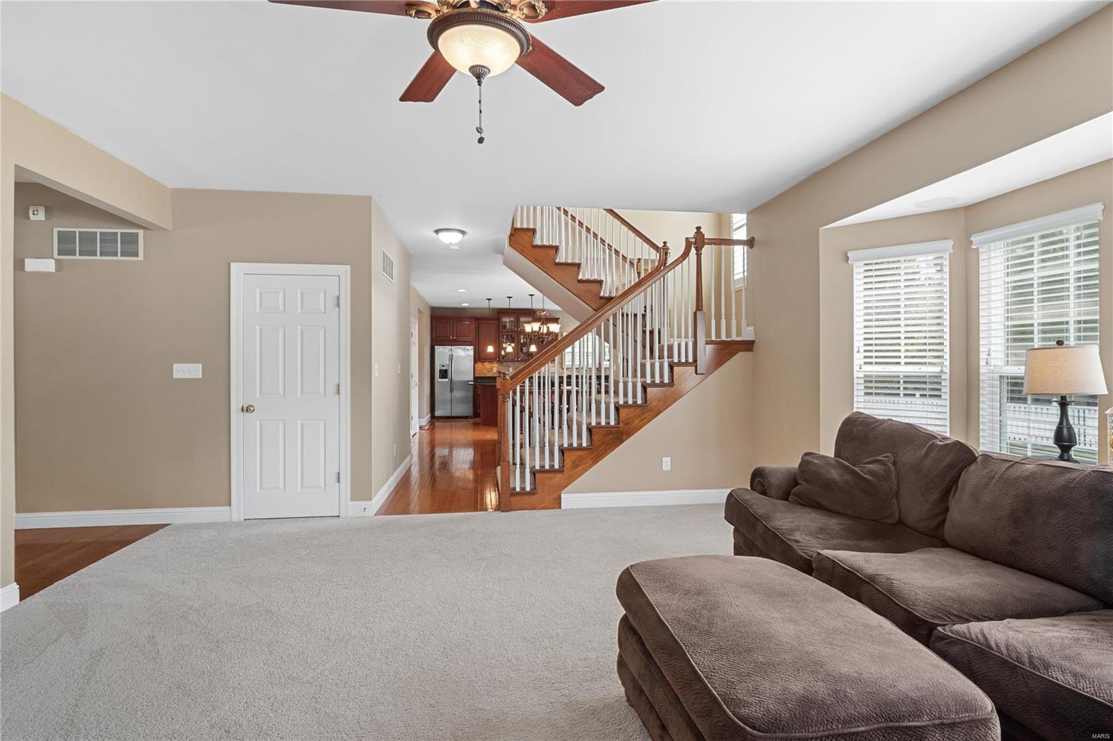 102 Riparian Drive Dardenne Prairie, MO 63368 - Photo 7 of 22