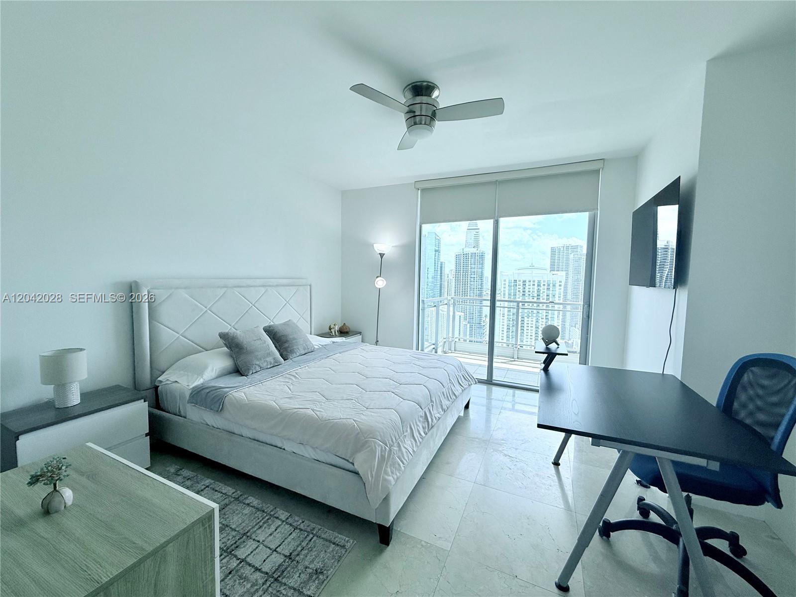 92 Southwest 3rd Street, Unit 4311 Miami, FL 33130 - Photo 23 of 54