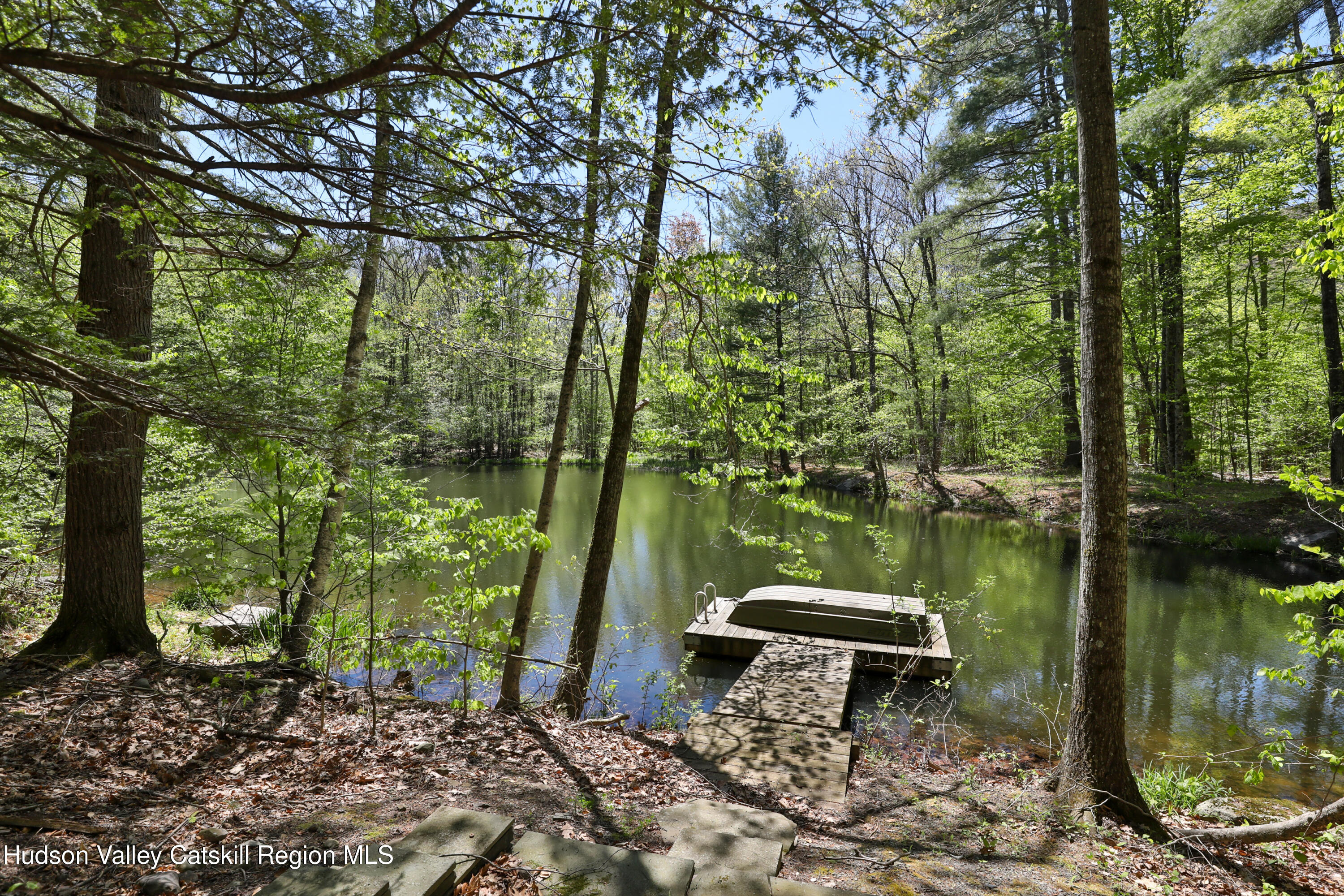29 Fichtner Road Phoenicia, NY 12464 - Photo 21 of 64 a garden view with a seating space