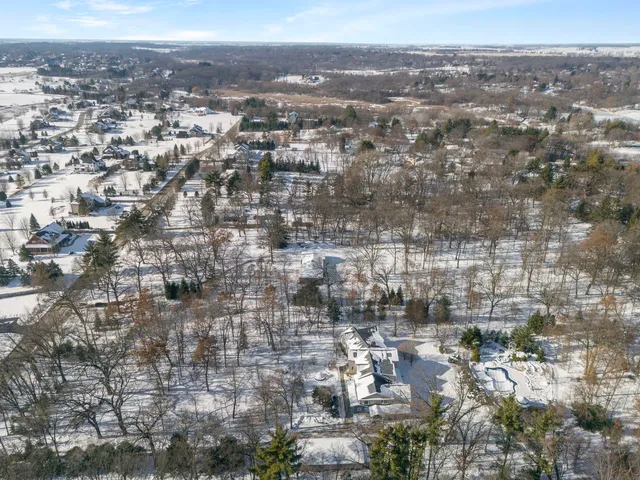 a view of city view and mountain view