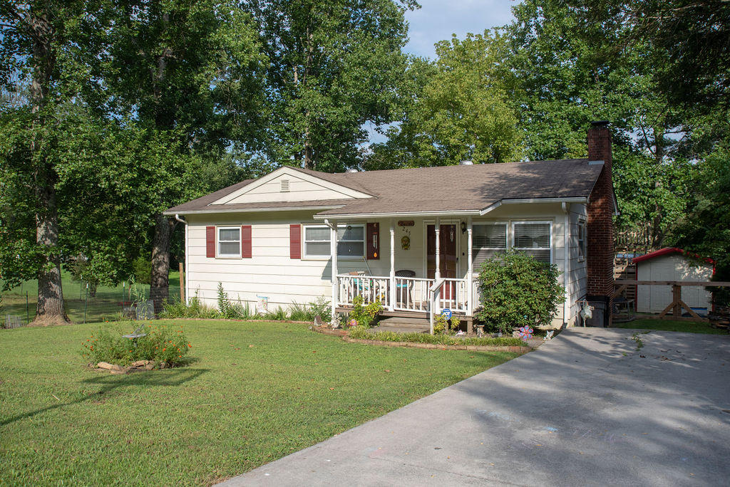 245MountainViewRDCaryville(1of1)-5