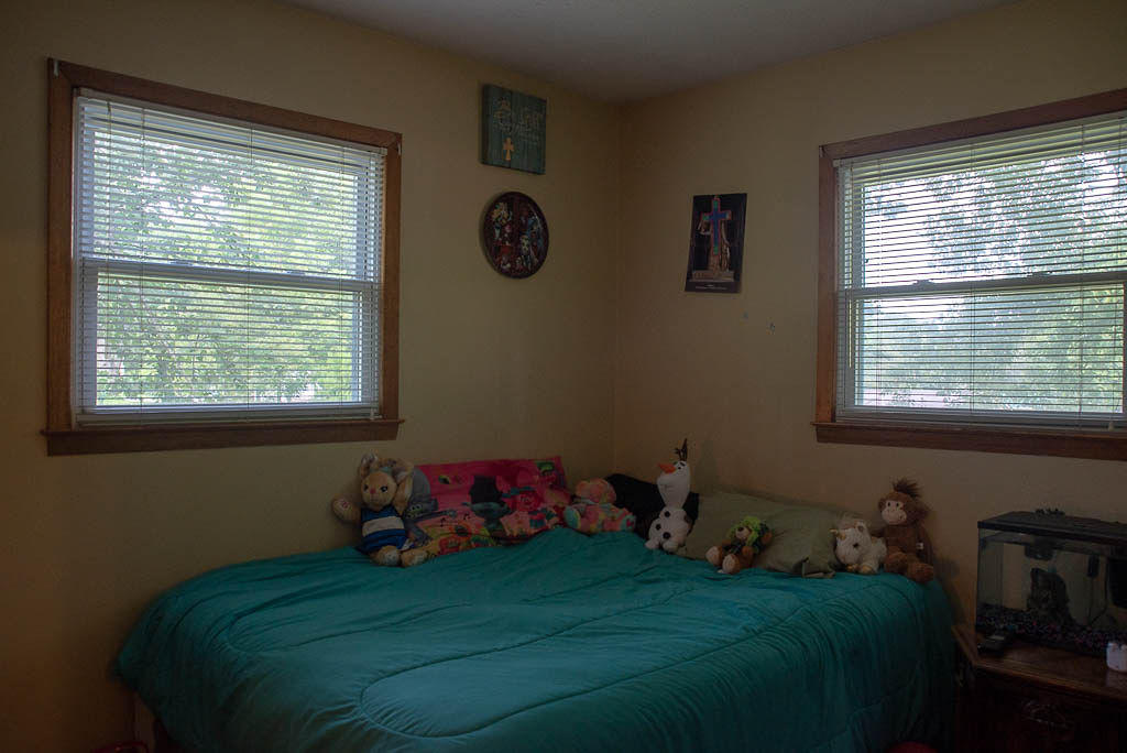 245 Mountain View Road Caryville, TN 37714 - Photo 17 of 33 245MountainViewRDCaryvilleresized(5of17)