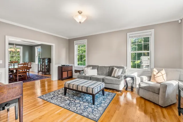 $2,195,000 | 97 Great Plain Avenue, Needham, MA 02492