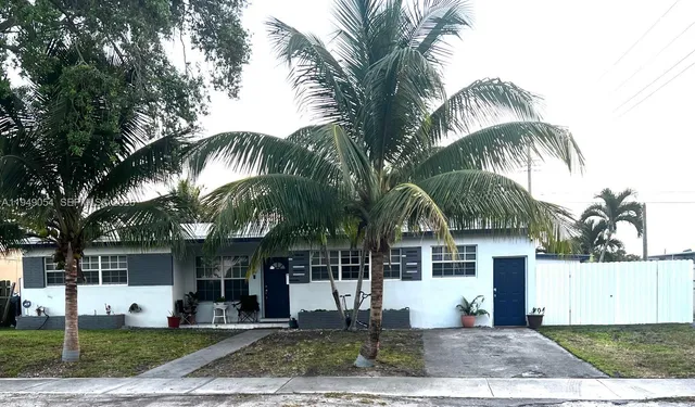 $750,000 | 1140 Northeast 196th Terrace, Miami, FL 33179