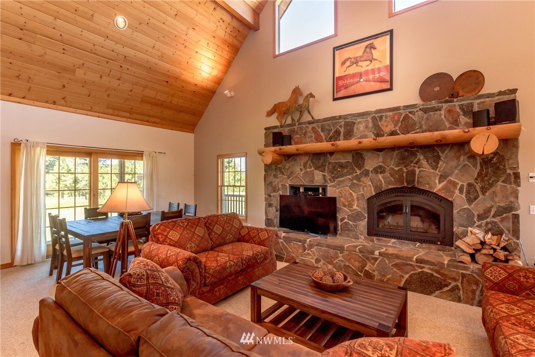 731 Hidden Valley Road Cle Elum, WA 98922 - Photo 4 of 24 Gallery Image 4