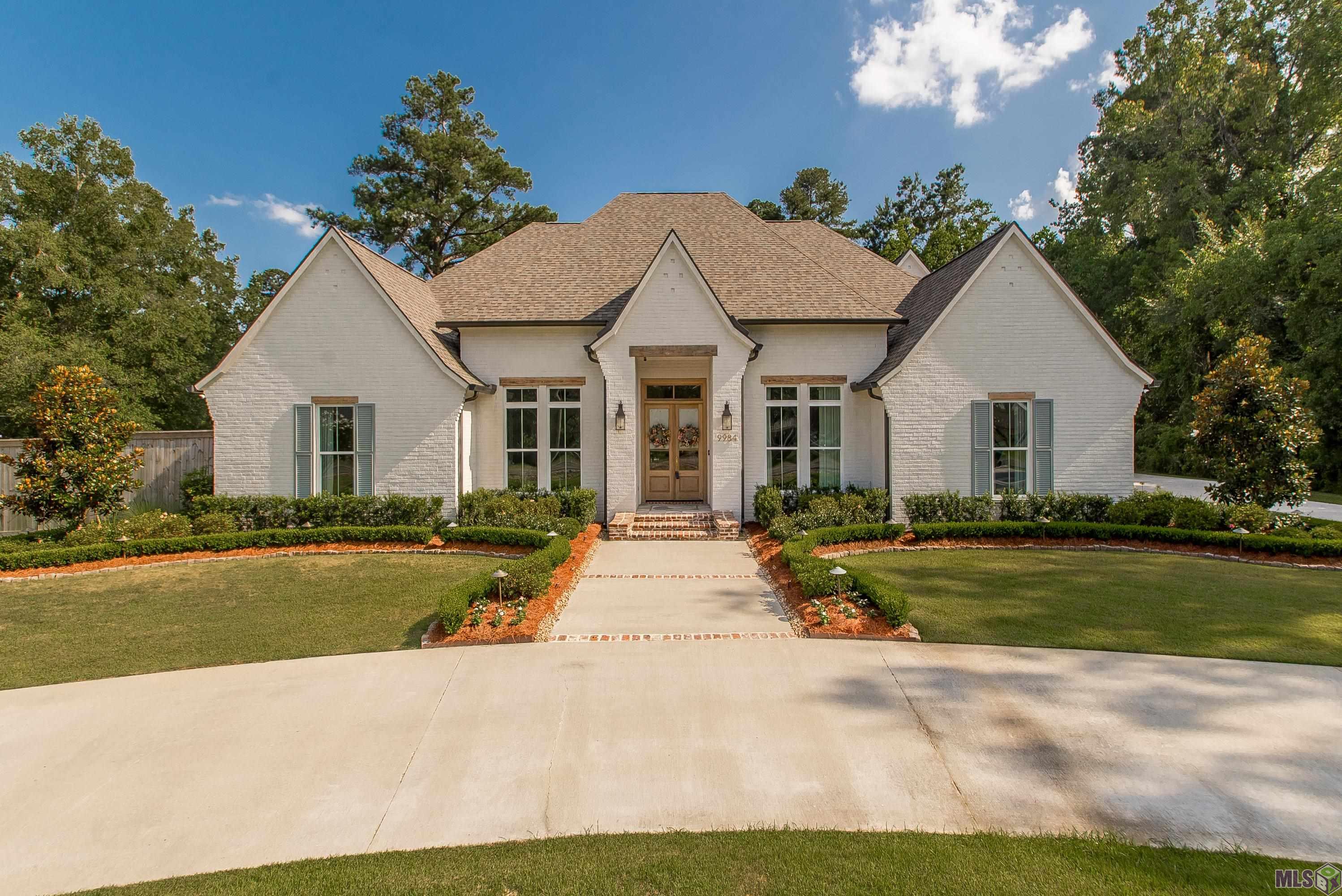 9984 Forrest Delatte Road Denham Springs, LA 70726 - Photo 3 of 59 Timeless Contemporary Acadian Design