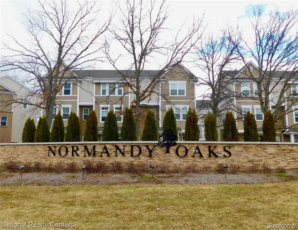 2500 Normandy Road, Unit 6 Royal Oak, MI 48073 - Photo 2 of 42
