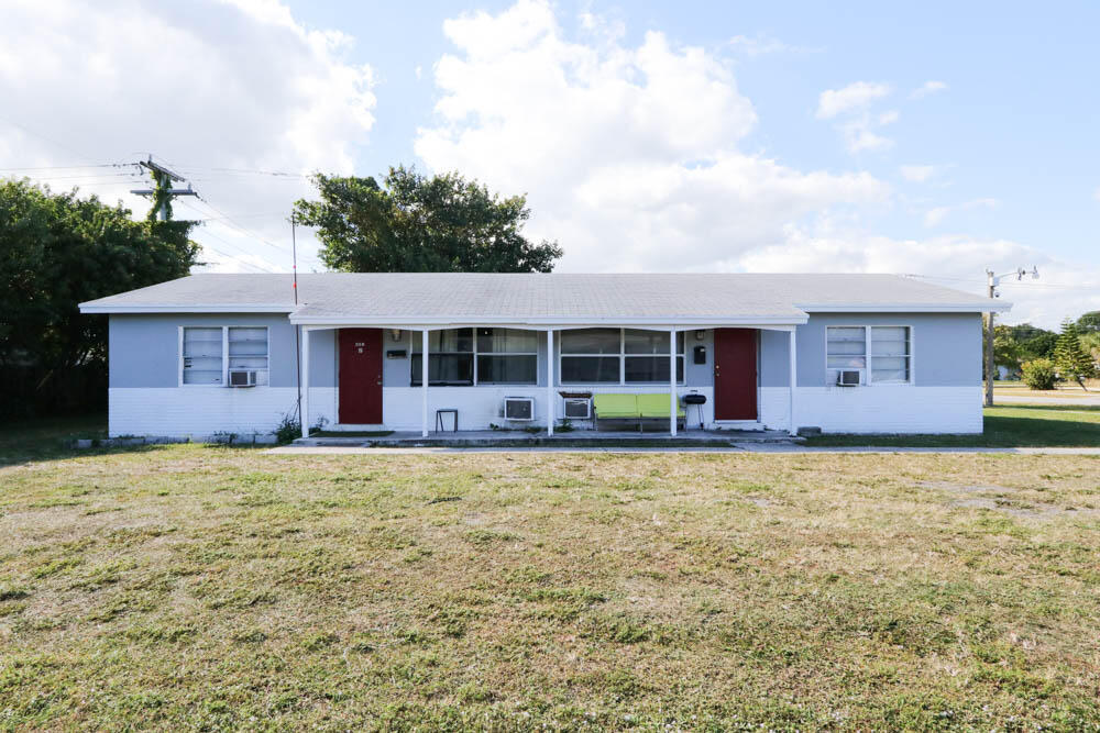 451-461 Silver Beach Road Riviera Beach, FL 33403 - Photo 18 of 29 Exterior