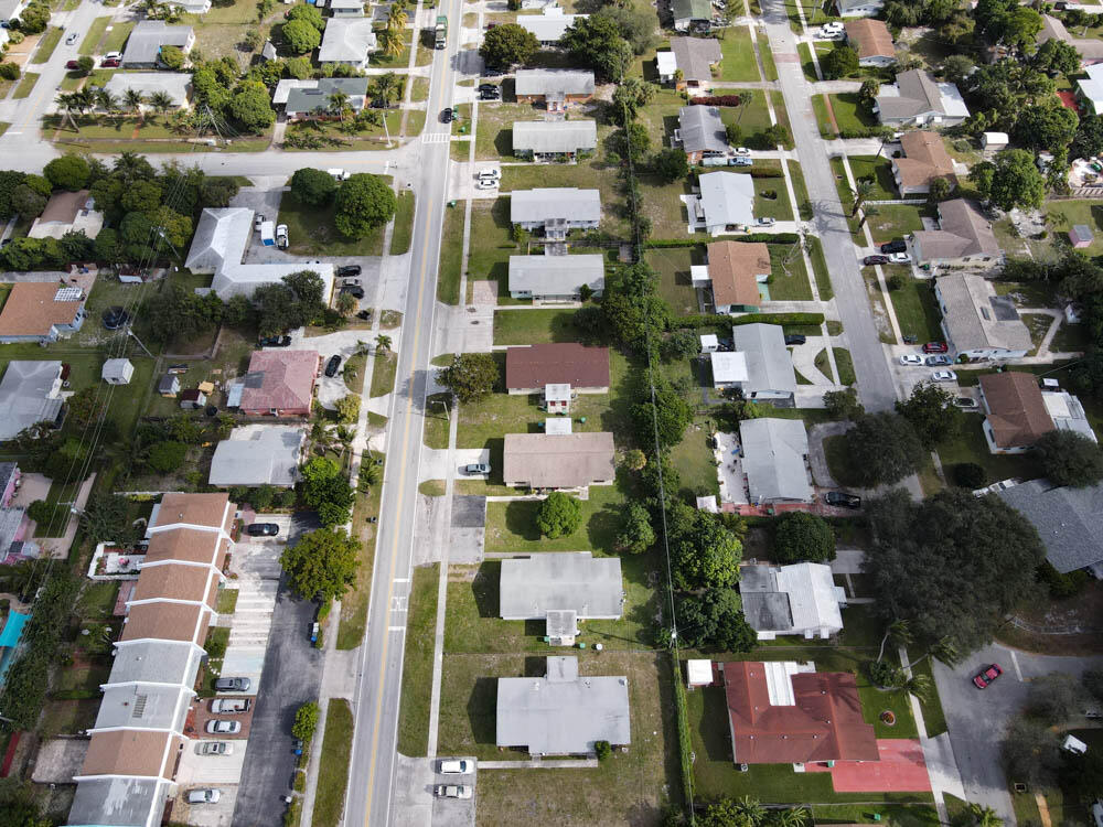 451-461 Silver Beach Road Riviera Beach, FL 33403 - Photo 5 of 29 Aerial