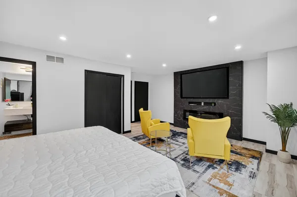 $399,000 | 2911 Marina Drive, Middleton, WI 53562