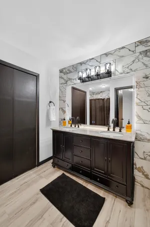 $399,000 | 2911 Marina Drive, Middleton, WI 53562