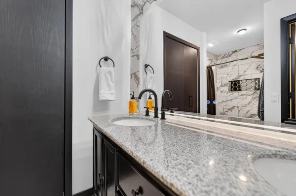 $399,000 | 2911 Marina Drive, Middleton, WI 53562