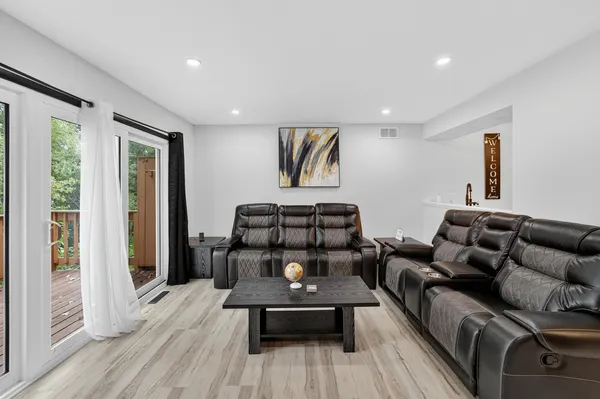 $399,000 | 2911 Marina Drive, Middleton, WI 53562