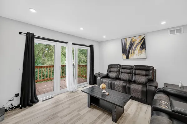 $399,000 | 2911 Marina Drive, Middleton, WI 53562