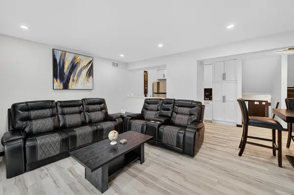 $399,000 | 2911 Marina Drive, Middleton, WI 53562