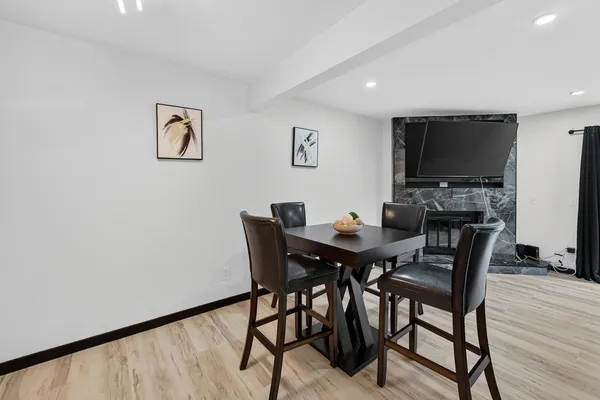 $399,000 | 2911 Marina Drive, Middleton, WI 53562