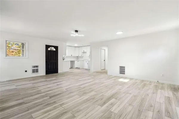 $2,100 | 597 Paper Mill Road, Lawrenceville, GA 30045