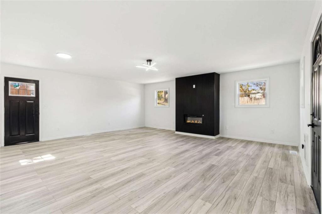 597 Paper Mill Road Lawrenceville, GA 30045 - Photo 6 of 49