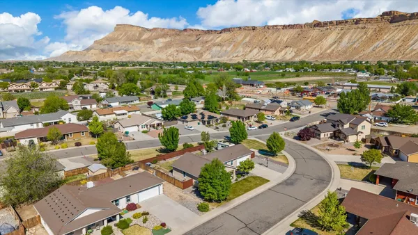 $530,000 | 832 Cabernet Drive, Palisade, CO 81526