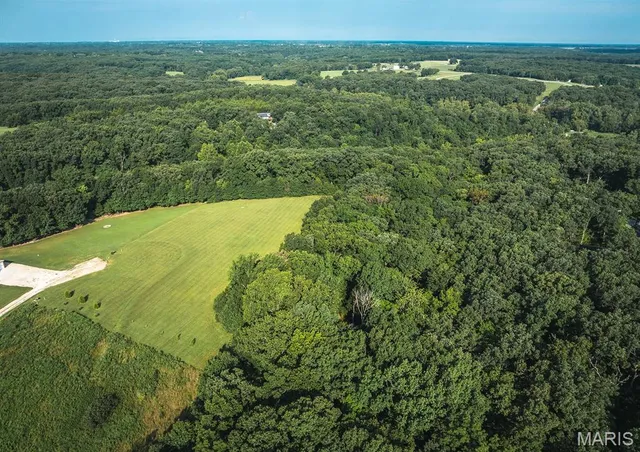 $350,000 | 0 Donegal Court, Warrenton, MO 63383