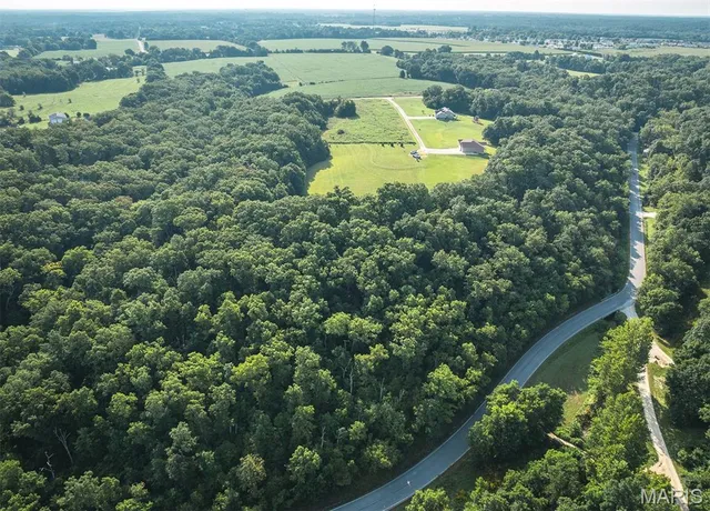 $350,000 | 0 Donegal Court, Warrenton, MO 63383