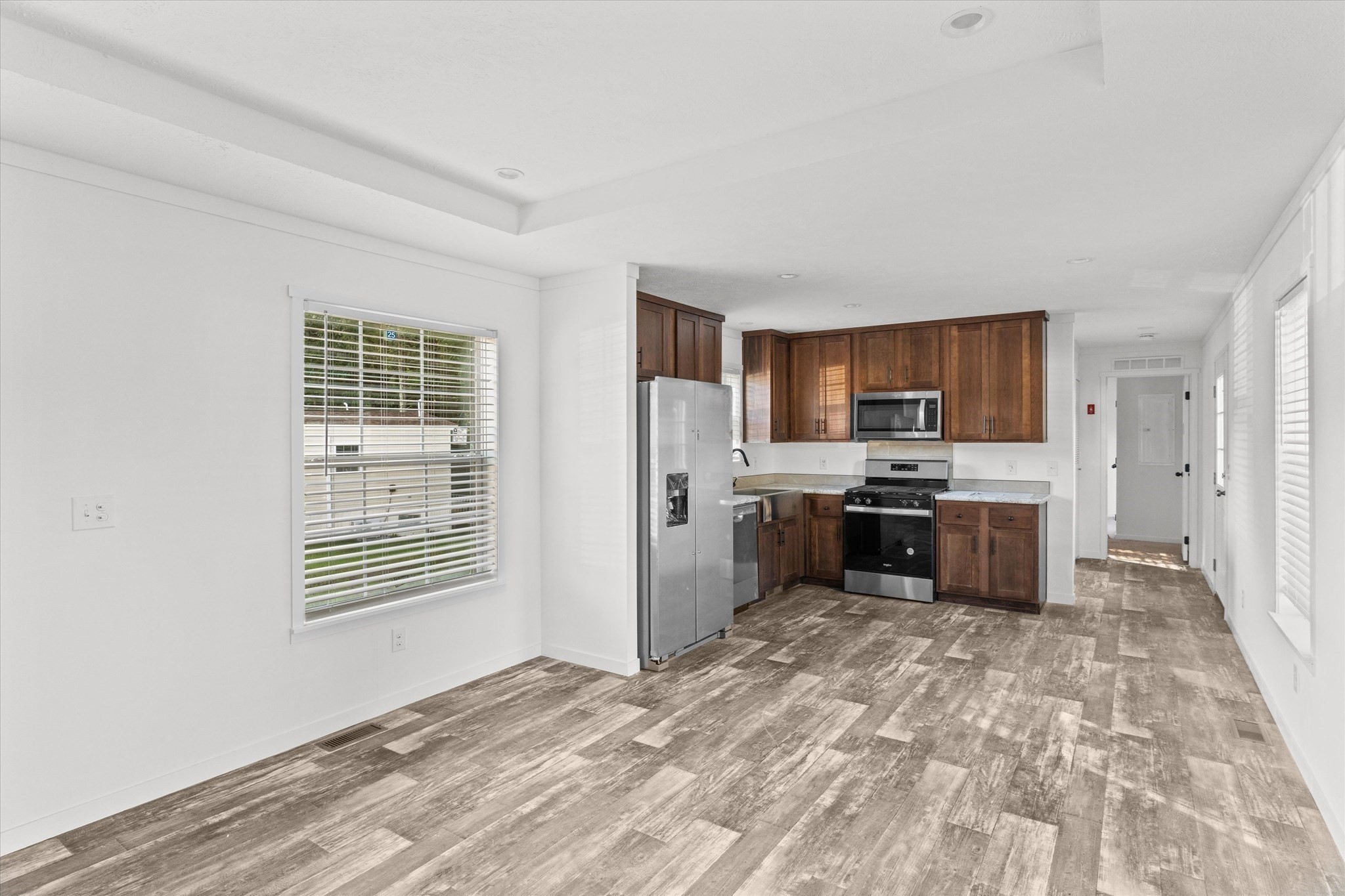 194 Lafayette Road, Unit 26E Salisbury, MA 01952 - Photo 3 of 14 Gallery Image 3