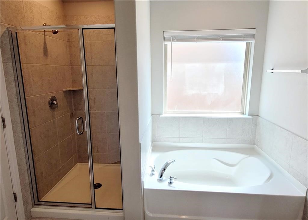 300 Bright Star Lane Georgetown, TX 78628 - Photo 12 of 14